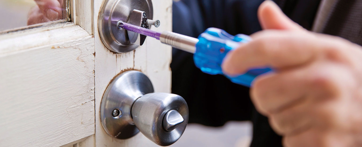 Emergency locksmith